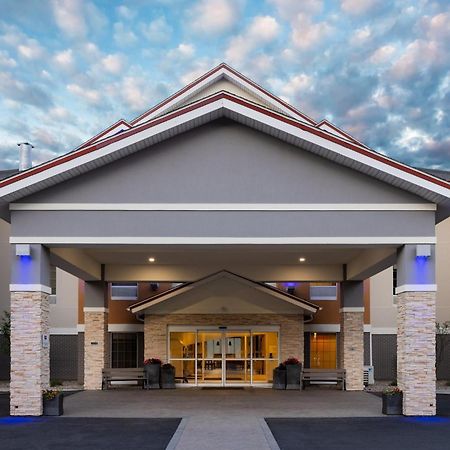 Holiday Inn Express Hotel & Suites Brattleboro By Ihg Extérieur photo