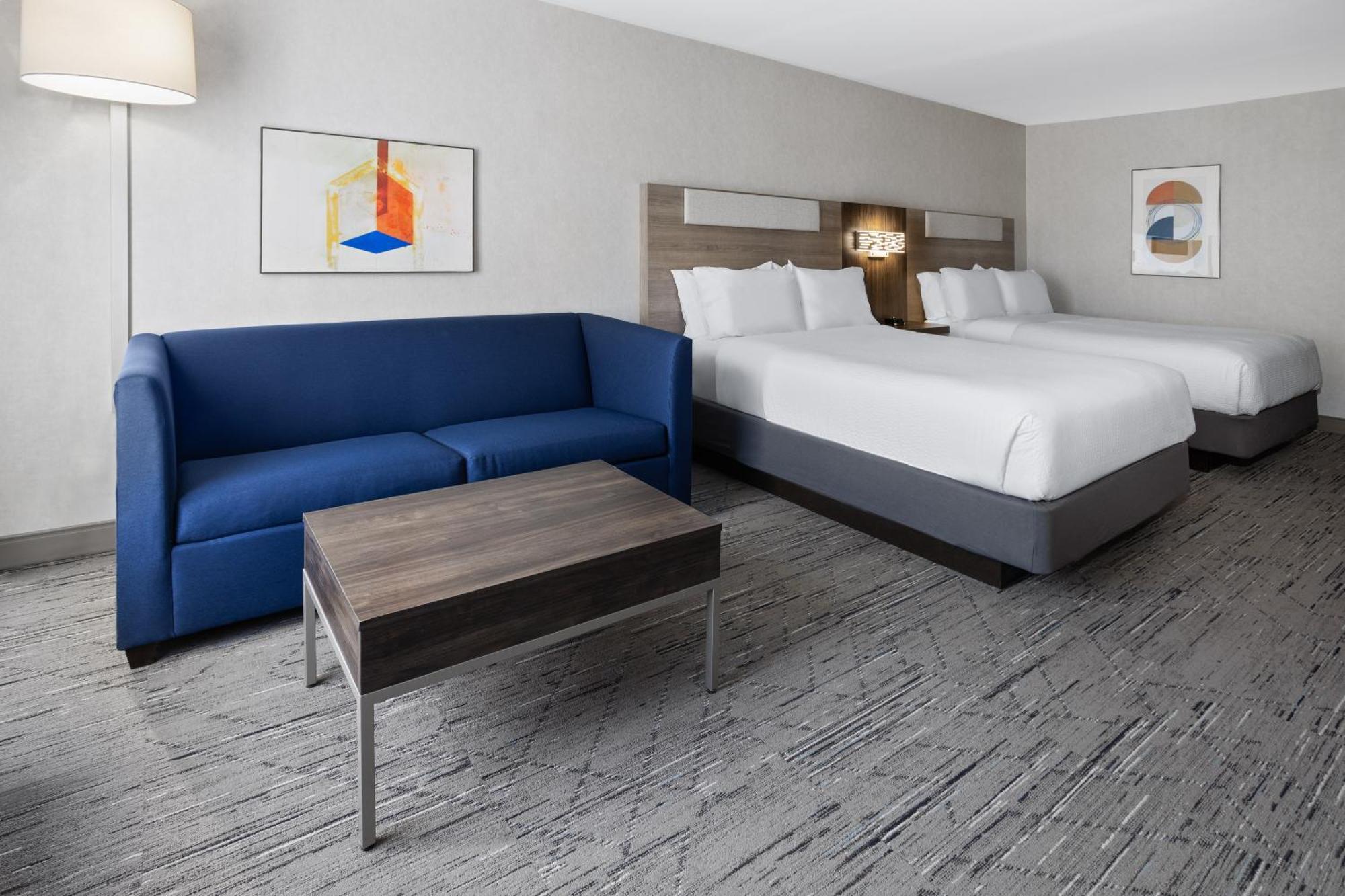 Holiday Inn Express Hotel & Suites Brattleboro By Ihg Extérieur photo