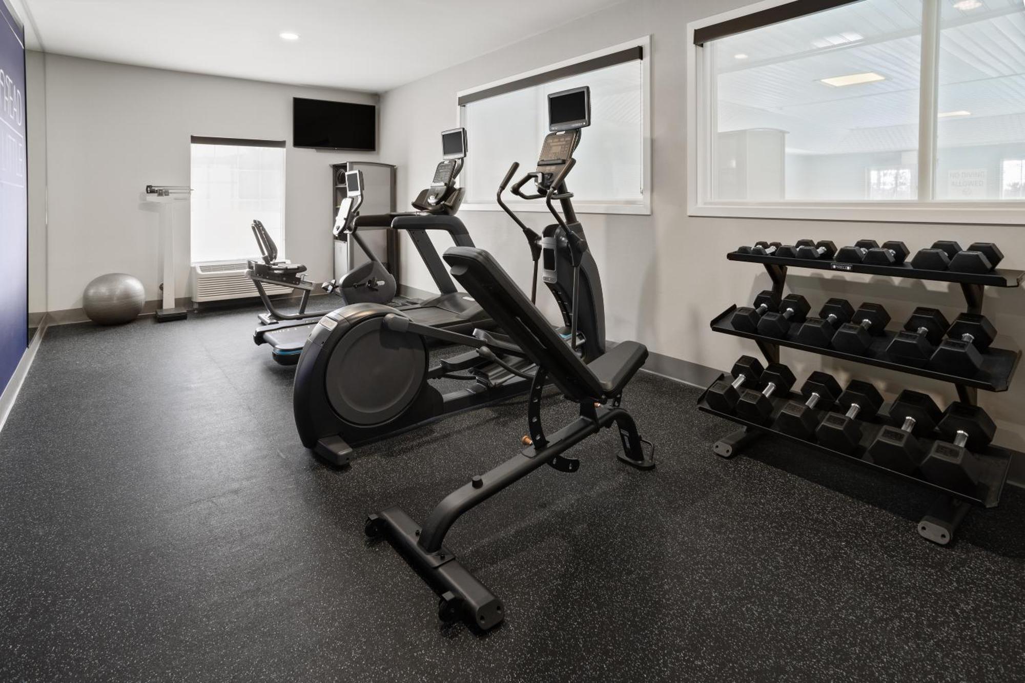 Holiday Inn Express Hotel & Suites Brattleboro By Ihg Extérieur photo