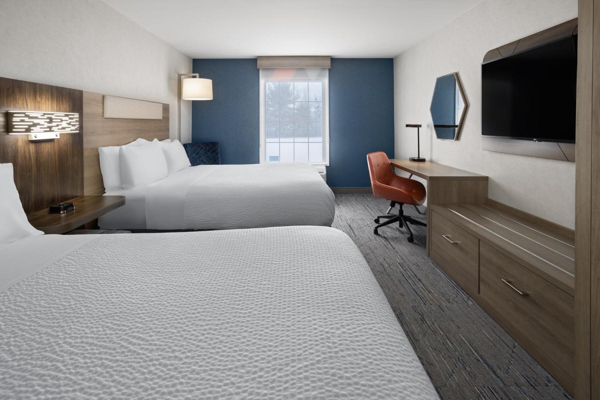 Holiday Inn Express Hotel & Suites Brattleboro By Ihg Extérieur photo
